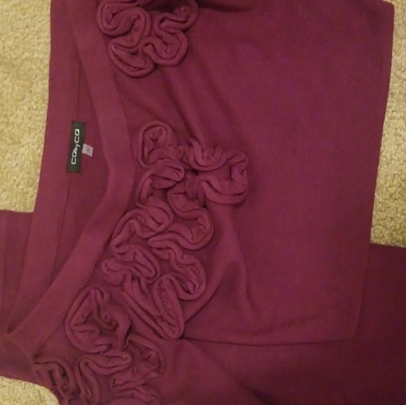 Two Piece - Picture 5 of 5